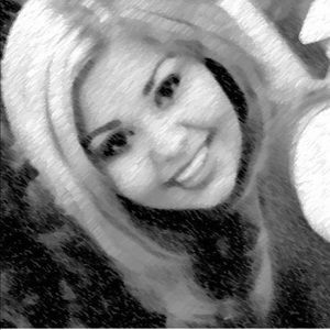 Meet your Posher, Ysset